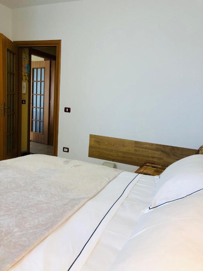 דורס Teuta Apartment מראה חיצוני תמונה