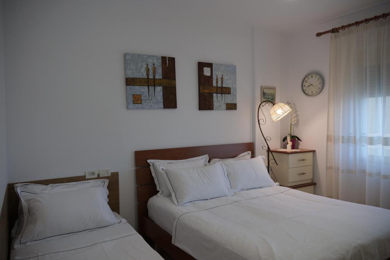 דורס Teuta Apartment מראה חיצוני תמונה